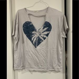 Sunnyside beach heart women’s L tee shirt